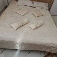 رو تختی دو نفره