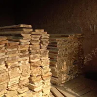 پخش عمده تخته بنایی،پشت بند،تخته ژوئن،بشکه،نردبان|عمده‌فروشی|قم, زاویه|دیوار