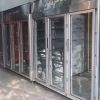 یخچال ایستاده پشت بسته