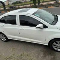 شاهین g1403 با سانروف برقی