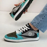 کتونی برند Jordan Travis