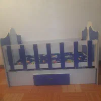 تخت وکمد سالم....مورموری