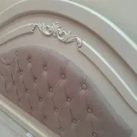 تخت یک و نیم نفره