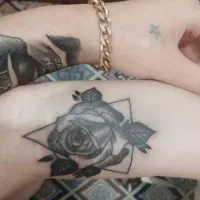 آموزش خالکوبی بدن،تاتو بدن،آرایش دائم صورت