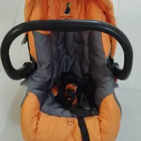 صندلی ماشین و کریر بچه