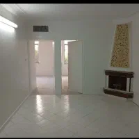 ۷۵ متر انباری  نزدیک به مترو نقاشی شده