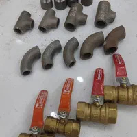 لوله کشی گاز و لوله کش اب سرد و گرم ساختمان