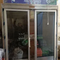 یخچال لبنیاتی و قصابی بسیار  تمیز
