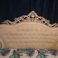تخت خواب دونفره سلطنتی