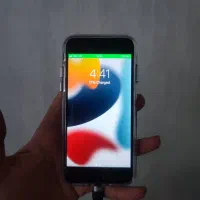 اپل iPhone 7 با حافظهٔ ۱۲۸ گیگابایت