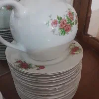 فروش ظروف گل قرمز وقوری گل قرمز ژاپنی