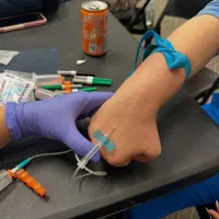 پی آر پی حجامت امبدینگ طب سوزنی زالو بادکش|خدمات آرایشگری و زیبایی|اصفهان, فروردین|دیوار