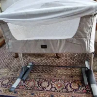 تخت کنار مادر chelino