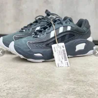 کتونی ادیداس اصل اورجینال.oznova