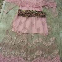 چند تا لباس کردی و جلیقه