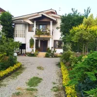 اجاره ویلای باغ لمتری