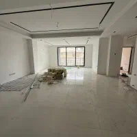واحد۱۱۰متر/نوساز عرصه اعیان  بلوار شیرودی/مدرن