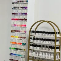 فروش تجهیزات ناخن به دلیل مهاجرت