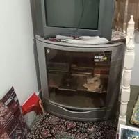 میز و صندلی غذاخوری / تشک/ میز تلویزیون/ آکواریوم|میز و صندلی غذاخوری|قم, انسجام|دیوار