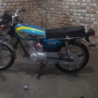 دو عدد موتور سیکلت پلاک ملی