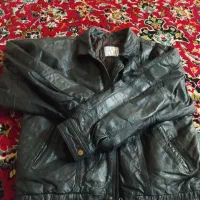 کاپشن چرم|لباس|مشهد, شهید آوینی|دیوار