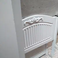 تخت یکنفره چوبی با تشک طبی درجه یک