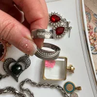 اکسسوری و بدلیجات