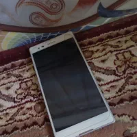 گوشی سونی با پاور بانک