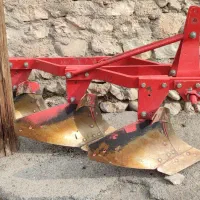 گاوآهن 12قربان و برادران|ماشینآلات صنعتی|درب گنبد, |دیوار