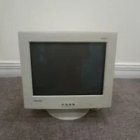 مانیتور قدیمی