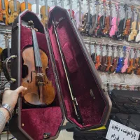 ویولن دست ساز کلانتری(استوک)|ویولن|شیراز, سینما سعدی|دیوار