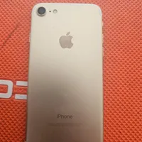 اپل iPhone 7 با حافظهٔ ۱۲۸ گیگابایت