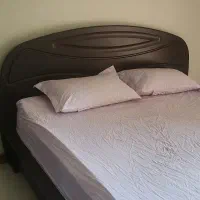 تخت خواب تابلو نقاشی|پرده، رانر، رومیزی|تهران, شهرک چیتگر|دیوار