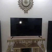 اینه و شمعدان.میز تلویزیون و ساعت دیواری برنز.|صنایع دستی و سایر لوازم تزئینی|نسیم‌شهر, |دیوار