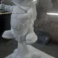 استخدام کارگر ساده جهت سنباده کاری مجسمه