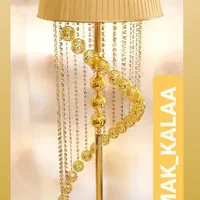 آباژور کنار سالنی آبشاری