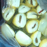 ساندویچ ۳ عدد ۳۰۰           پیتزا ۳نفره ژامبون ۵۸۰