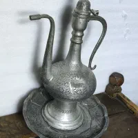 آفتابه لگن مسی قدیمی قلم کاری کامل|کلکسیون اشیاء عتیقه|کلاردشت, |دیوار