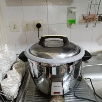 اتو گوشتکوب توستر پلوپز زودپز سماور شبخواب پتو