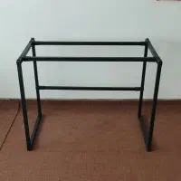 پایه فلزی میز تحریر با رنگ کوره ای