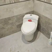 ۳ عدد فرنگی و ۳ عدد روشویی