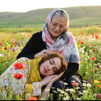 عکس شما در آغوش عزیز فوت شده
