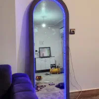 آینه قدی هالیوودی