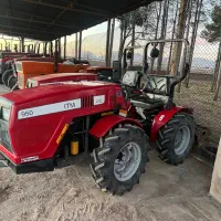 تراکتور گلدونی ۹۵۰