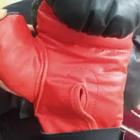 دستکش بوکس سالم