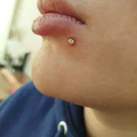 تخفیف ویژه سوراخ کردن گوش و پیرسینگ در مطب اردبیل|خدمات آرایشگری و زیبایی|اردبیل, |دیوار