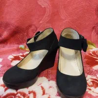 2 جفت کفش دخترانه و زنانه|کیف، کفش، کمربند|پیر بکران, |دیوار