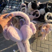 گوشگیر،گوشبند پشمی وارداتی|کفش و لباس بچه|اشتهارد, |دیوار