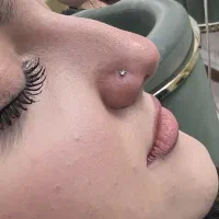 آموزش و خدمات پیرسینگ