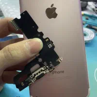 فروشگاه تعمیرات و فروش لوازم جانبی موبایل